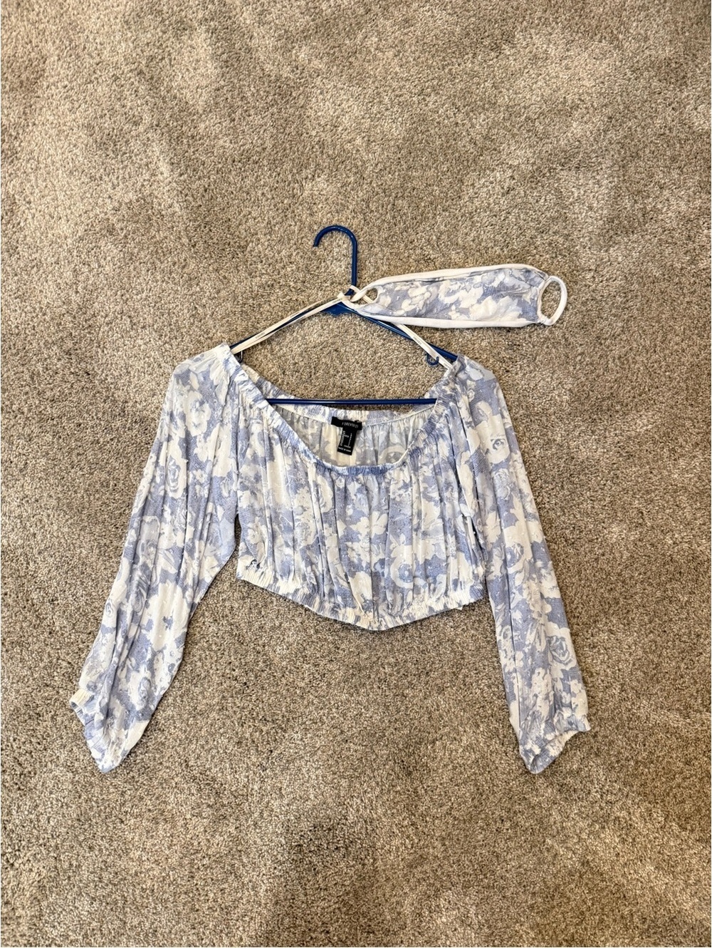 Forever 21 Light Blue Floral Off-Shoulder Crop Top with Matching Mask